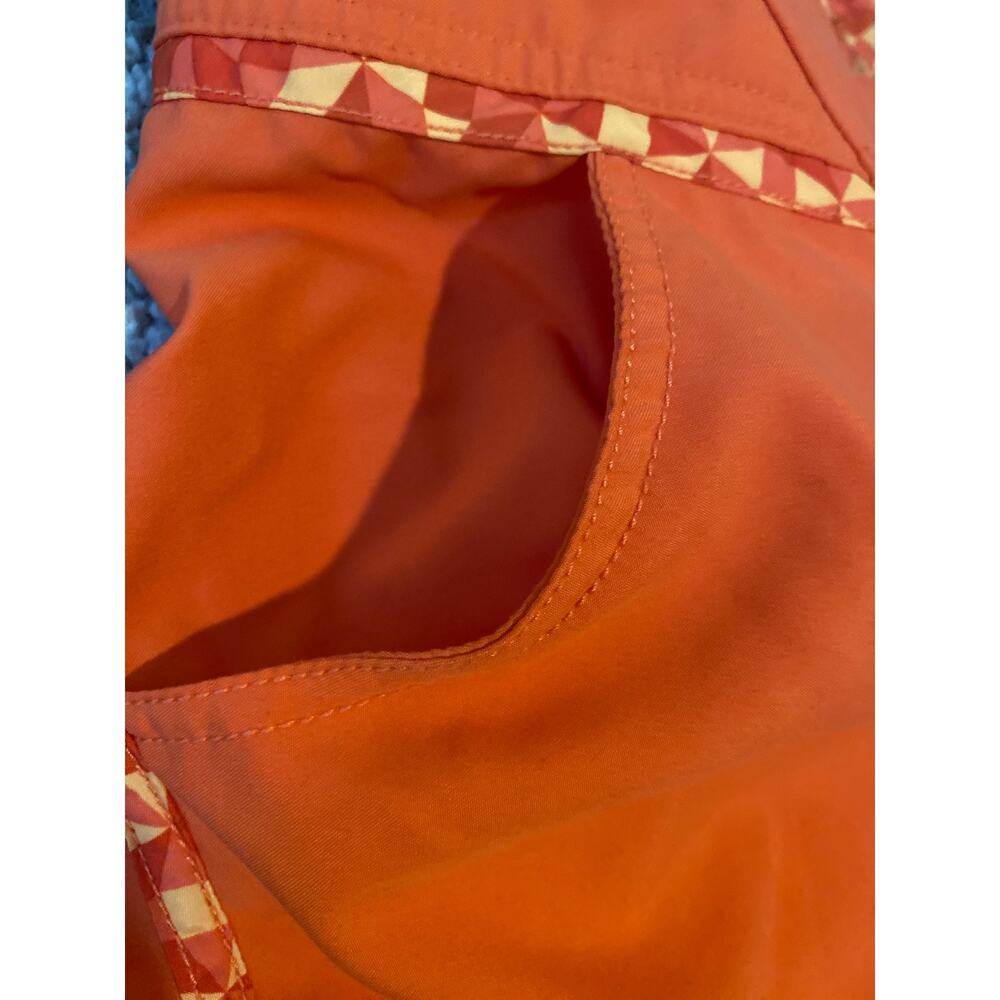 COLUMBIA Omni Shade Shorts SIZE 10 Pockets Orange sun protection - Picture 3 of 6